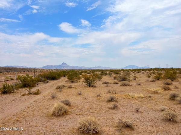 Tonopah, AZ 85354,551 W SALOME Highway #-