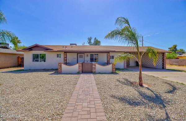 1438 N MORRISON Avenue,  Casa Grande,  AZ 85122