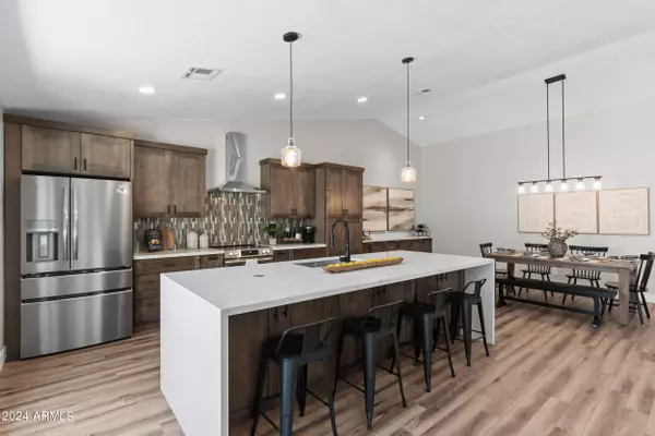 6202 E BETTY ELYSE Lane, Scottsdale, AZ 85254