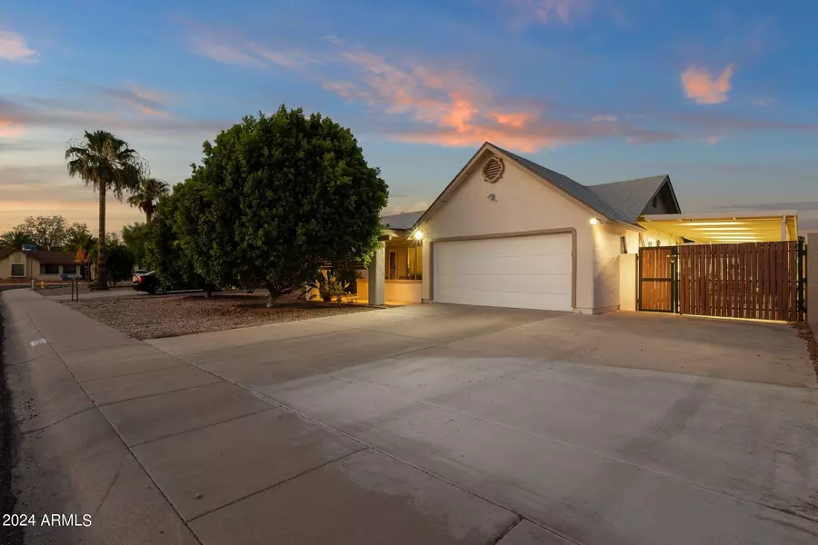 16459 N 62ND Avenue, Glendale, AZ 85306