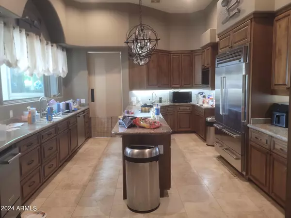 Tempe, AZ 85284,1225 E Warner Road #15