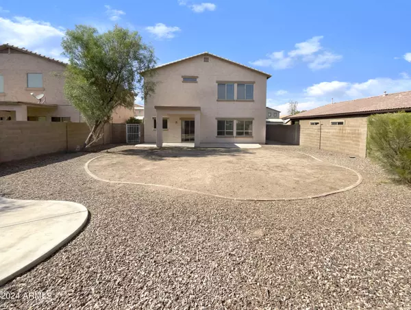 San Tan Valley, AZ 85143,363 E SADDLE Way