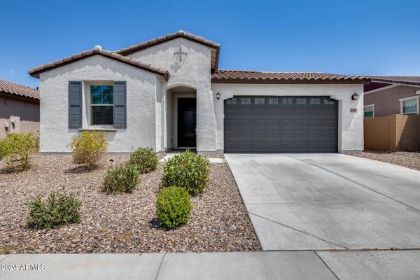 Gilbert, AZ 85298,2216 E MEADOWVIEW Court