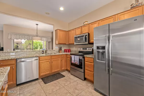 16228 W TALARA Way Surprise, AZ 85374