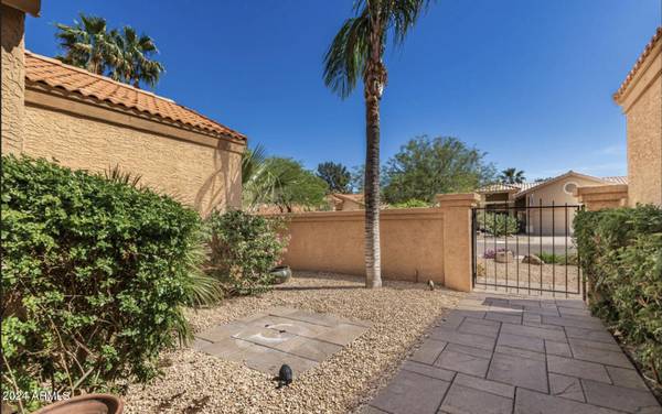 Scottsdale, AZ 85260,9044 E Larkspur Drive