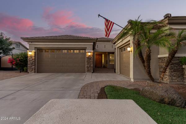 Queen Creek, AZ 85142,18496 E Raven Drive