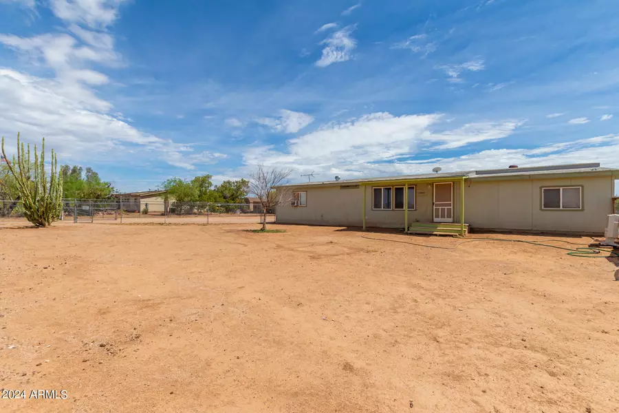 27443 N EAGLE PEAK Road, Wittmann, AZ 85361