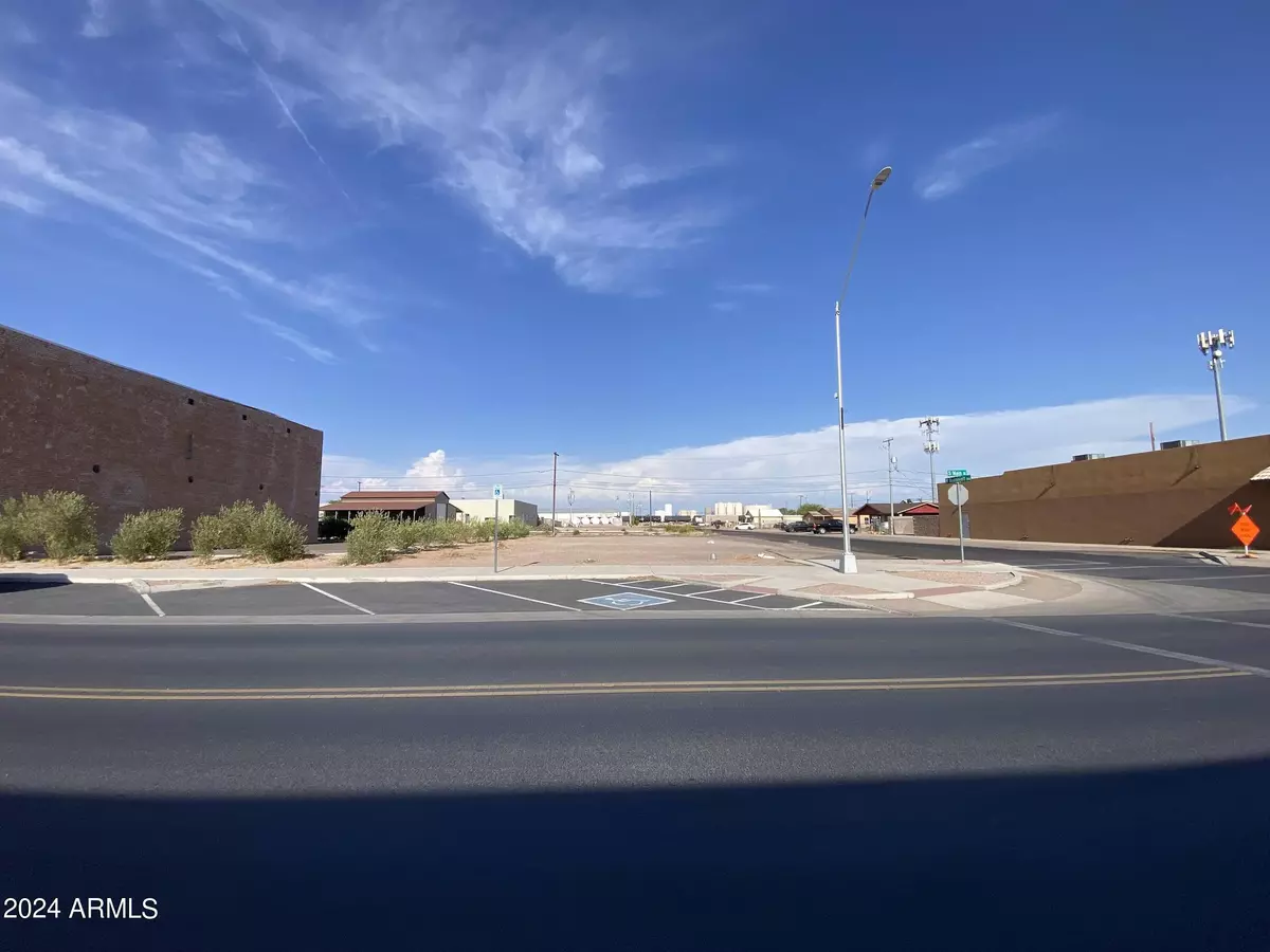 Coolidge, AZ 85128,0 S Main Street #18