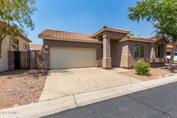 Mesa, AZ 85208,8948 E CAPRI Avenue