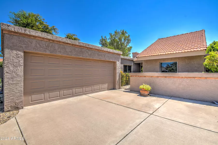 12621 N 41ST Place, Phoenix, AZ 85032