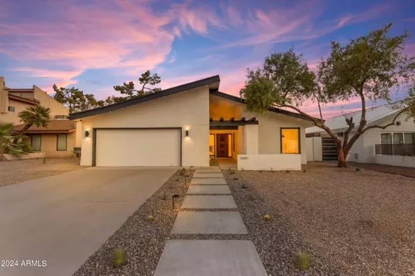 5441 E ROANOKE Avenue, Phoenix, AZ 85008