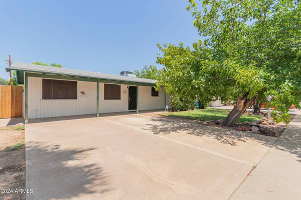 Phoenix, AZ 85032,2834 E NISBET Road