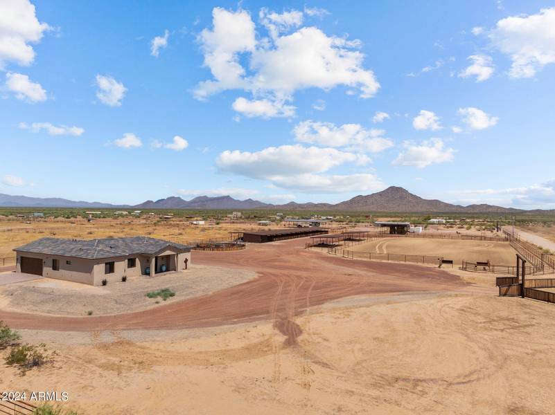 52312 N 461st Avenue, Wickenburg, AZ 85390