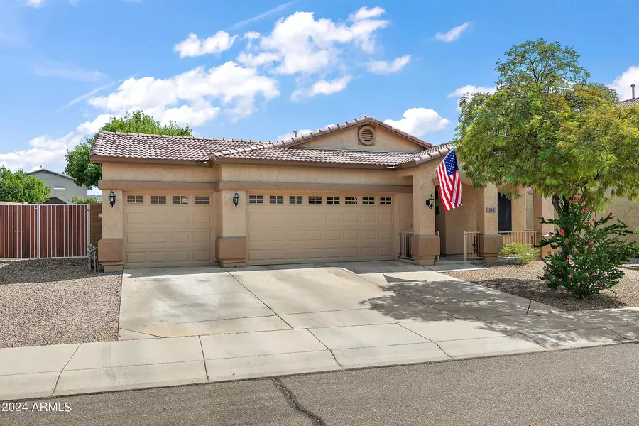 214 E MULE TRAIN Trail, San Tan Valley, AZ 85143