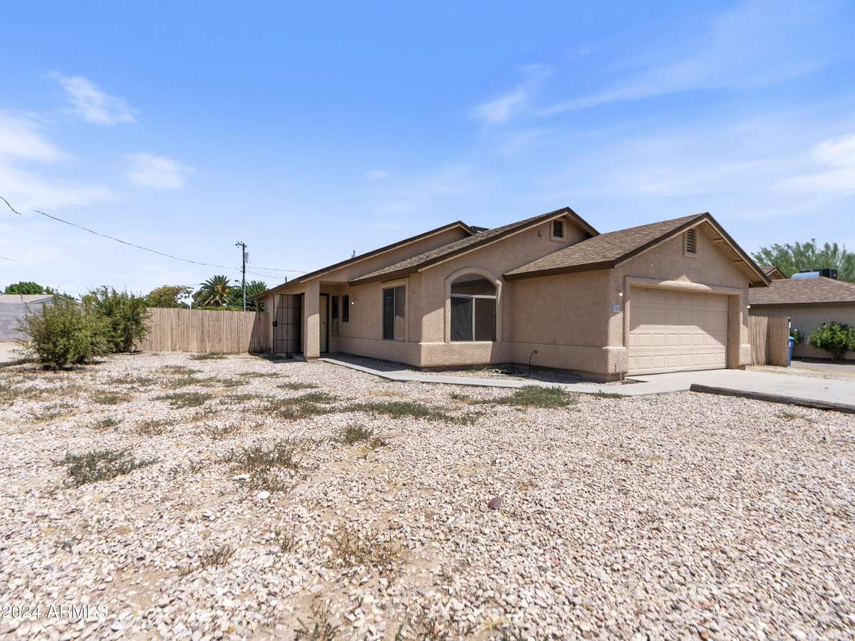 Buckeye, AZ 85326,305 N MILLER Road