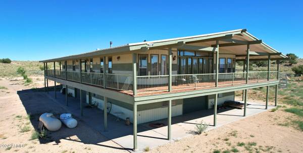 St Johns, AZ 85936,15 COUNTY ROAD N6194 --