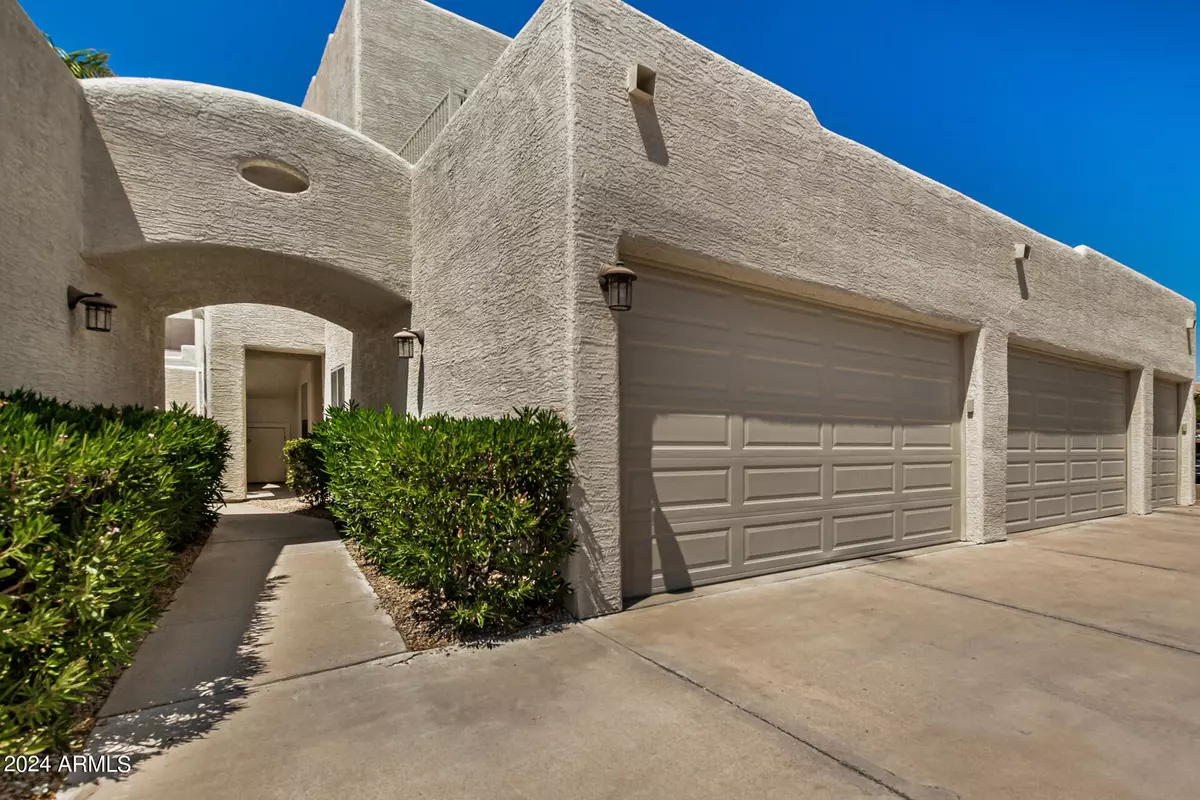 Fountain Hills, AZ 85268,16811 E EL LAGO Boulevard #102