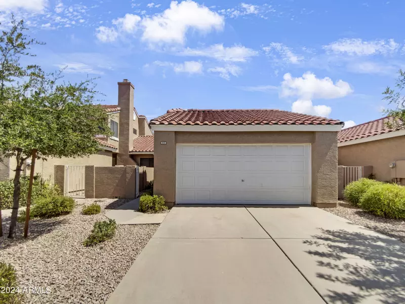 3510 E HAMPTON Avenue #95, Mesa, AZ 85204