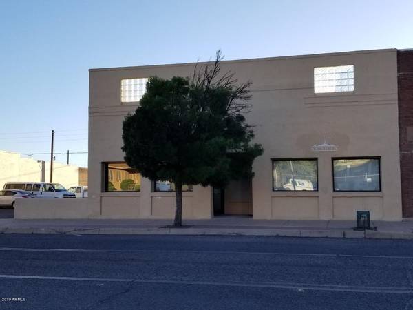 Douglas, AZ 85607,936 N F Avenue