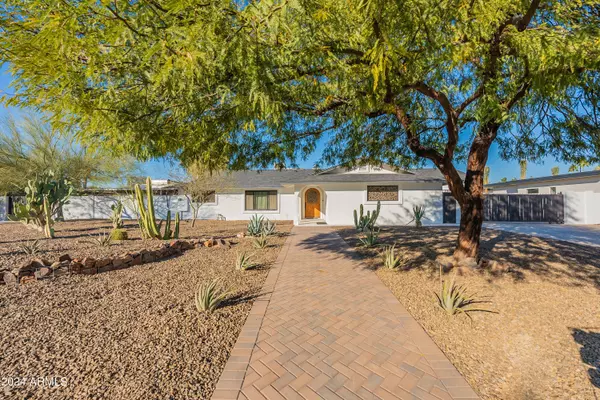 6302 E COCHISE Road, Paradise Valley, AZ 85253