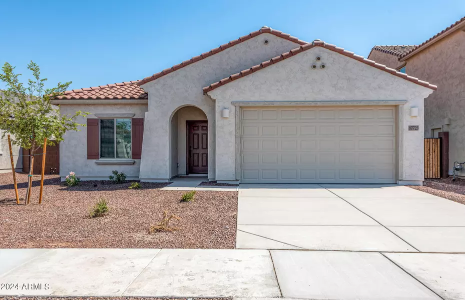 17723 W ENCINAS Lane, Goodyear, AZ 85338