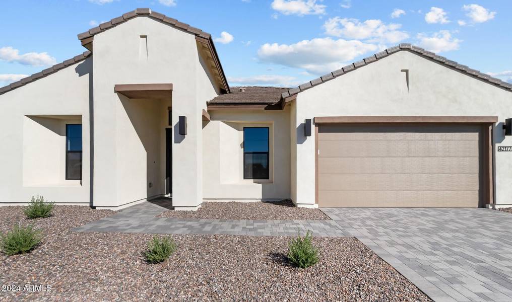 42177 N Cutbow Trail, San Tan Valley, AZ 85140