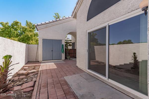 Chandler, AZ 85224,2100 W LEMON TREE Place #44