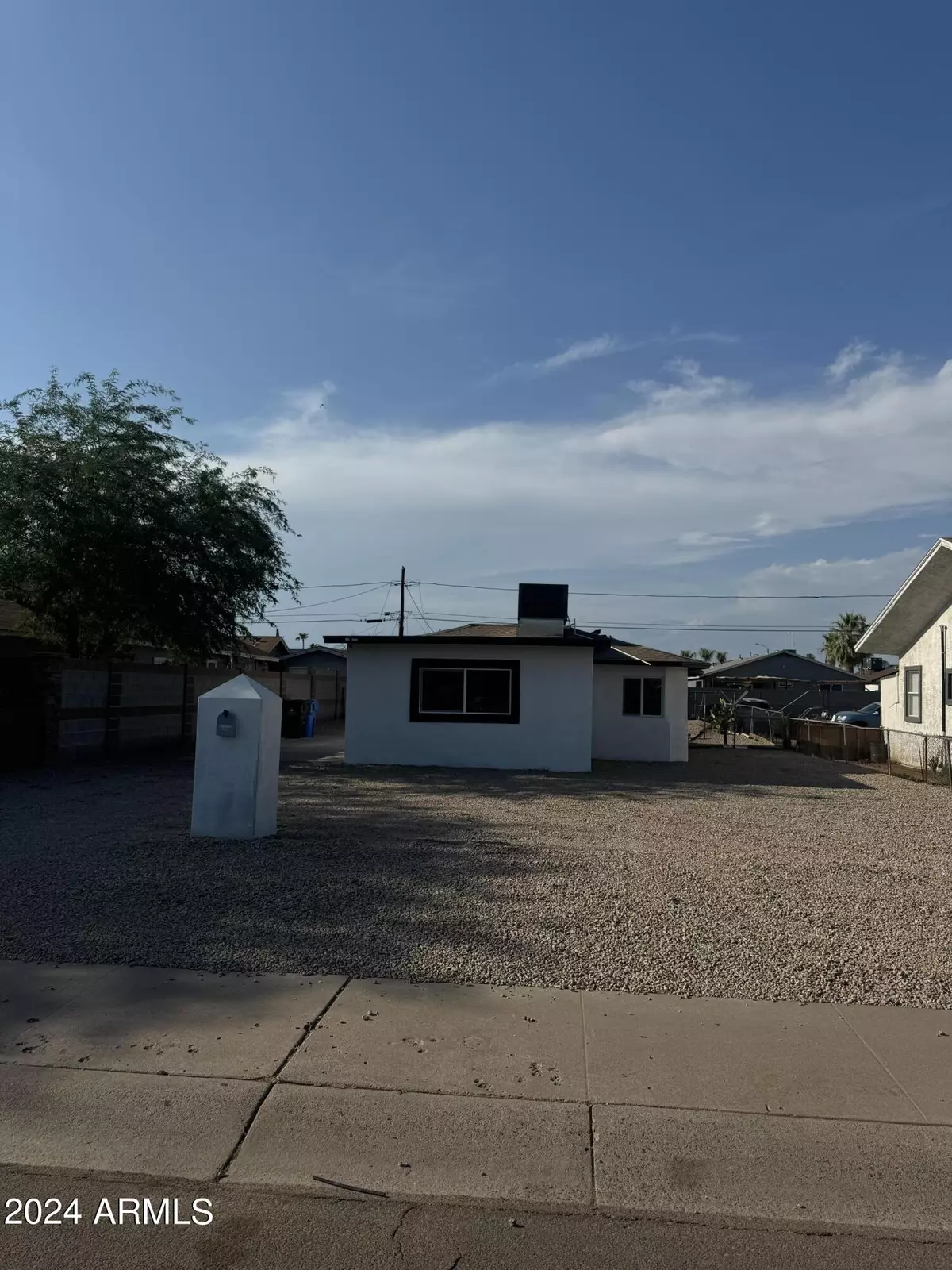 Phoenix, AZ 85041,754 W JONES Avenue