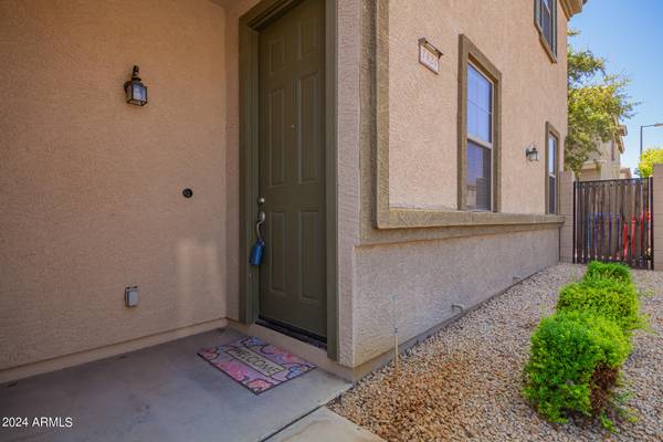 Phoenix, AZ 85043,1424 N 80TH Drive