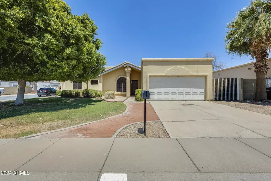 4408 W GELDING Drive, Glendale, AZ 85306