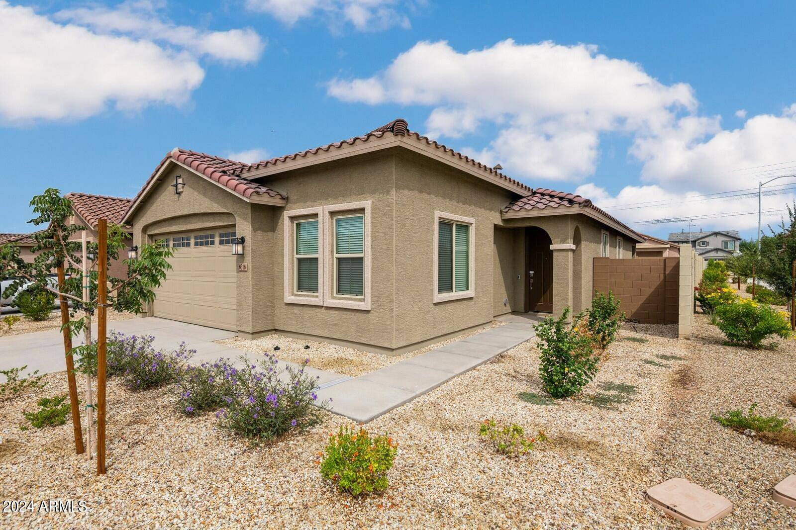Phoenix, AZ 85043,6316 W WARNER Street