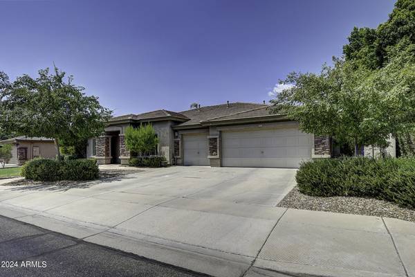 Mesa, AZ 85209,9904 E Monterey Avenue