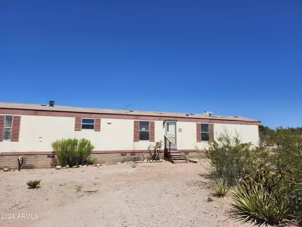 2240 E RIALTO Place, Tombstone, AZ 85638