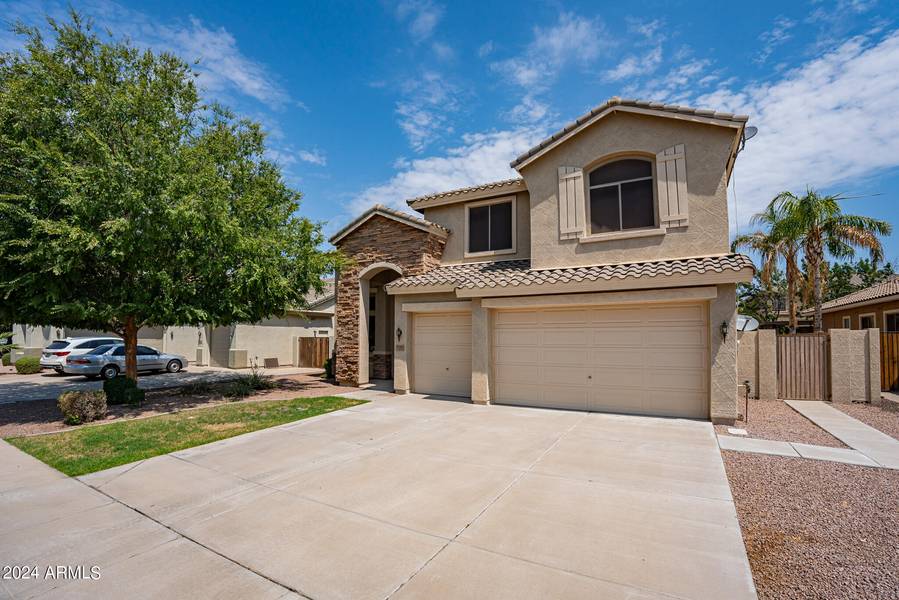 3088 E GOLDFINCH Way, Chandler, AZ 85286