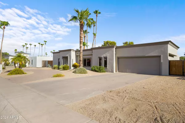 Scottsdale, AZ 85254,6639 E SHARON Drive