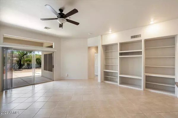 Scottsdale, AZ 85255,8912 E CONQUISTADORES Drive