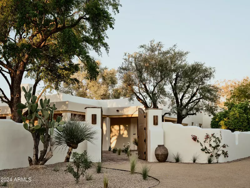 9015 N MORNING GLORY Road, Paradise Valley, AZ 85253