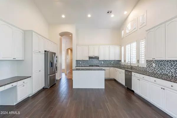 Tempe, AZ 85284,7635 S Ash Avenue