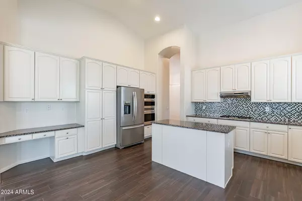 Tempe, AZ 85284,7635 S Ash Avenue