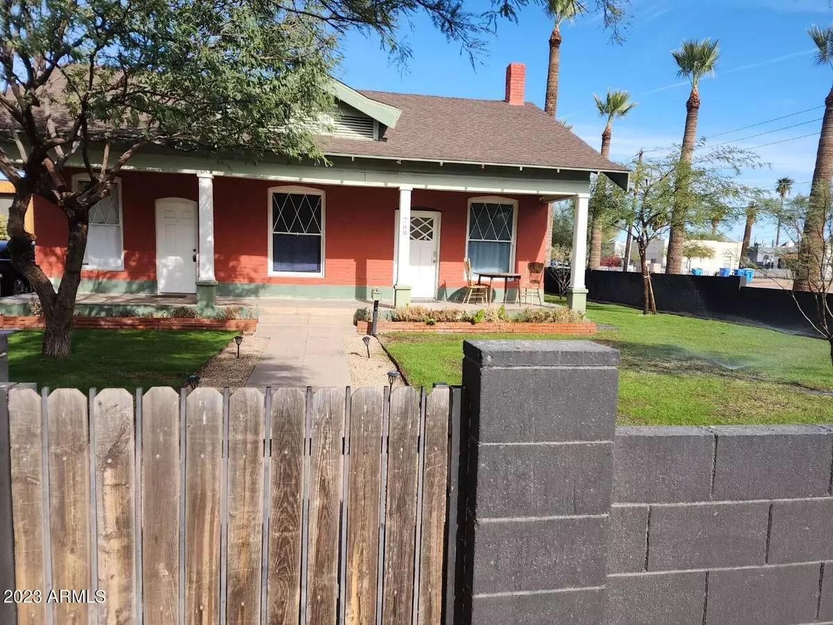 Phoenix, AZ 85006,768 E PIERCE Street