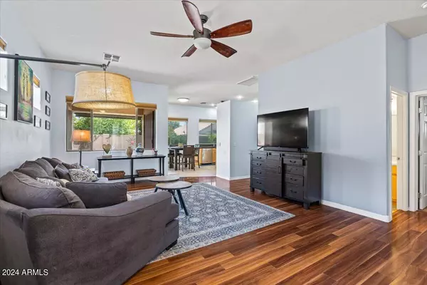 Chandler, AZ 85225,899 E SHEFFIELD Avenue