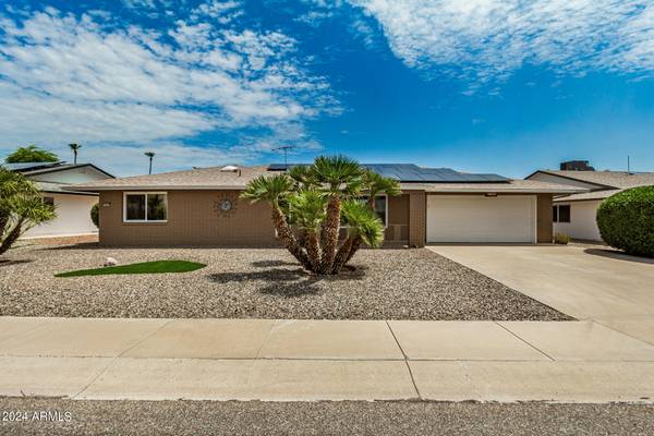 Sun City West, AZ 85375,18007 N 135TH Drive