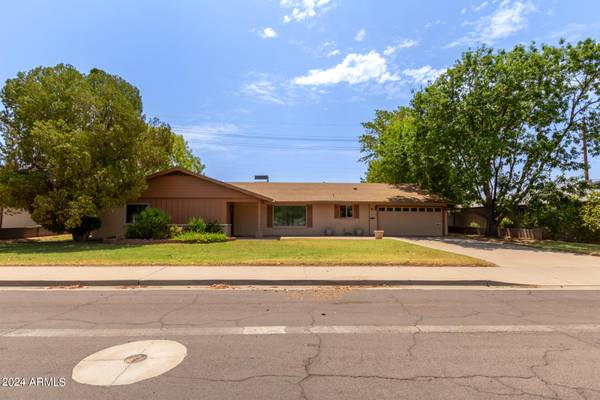 Phoenix, AZ 85018,4709 E OSBORN Road