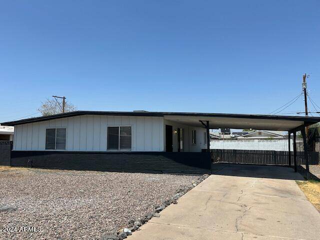 1714 E CHIPMAN Road, Phoenix, AZ 85040