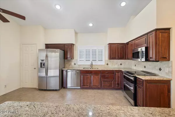 Scottsdale, AZ 85260,8883 E MESCAL Street