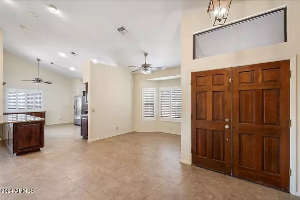 Scottsdale, AZ 85260,8883 E MESCAL Street