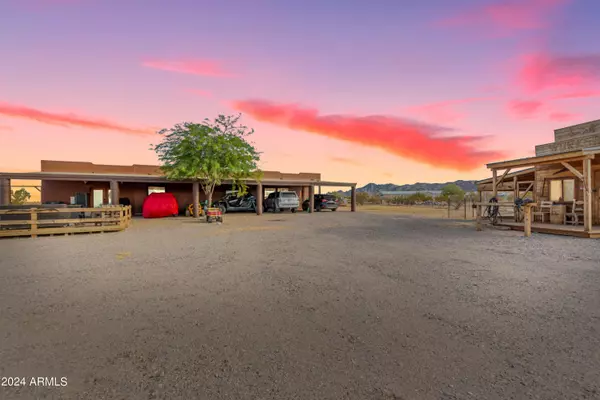 Maricopa, AZ 85139,17728 N DEER Trail