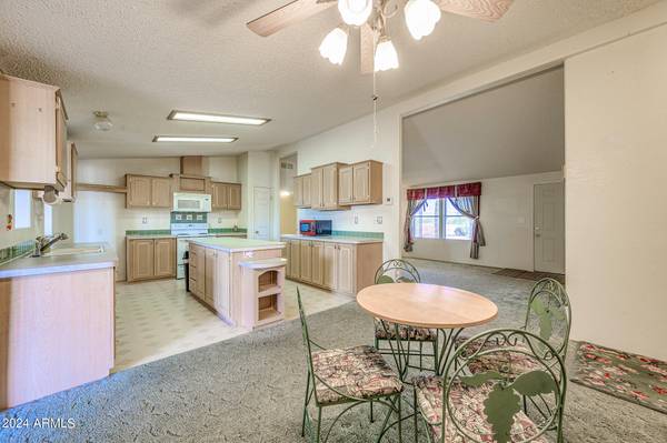 Casa Grande, AZ 85193,10531 W HILLTOP Drive