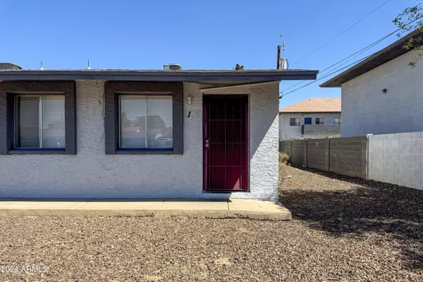 Phoenix, AZ 85032,15605 N 29TH Street #1