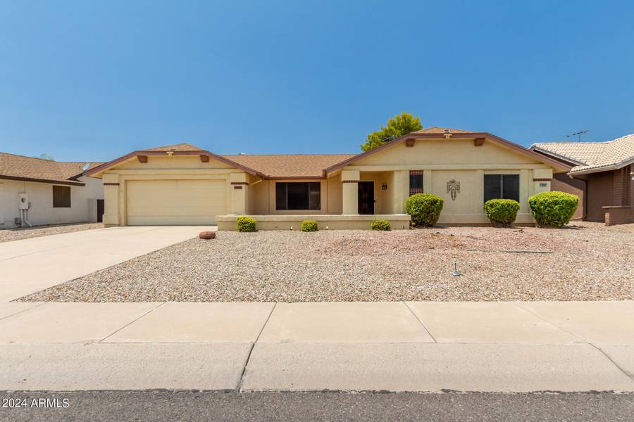 19806 N STARDUST Boulevard, Sun City West, AZ 85375